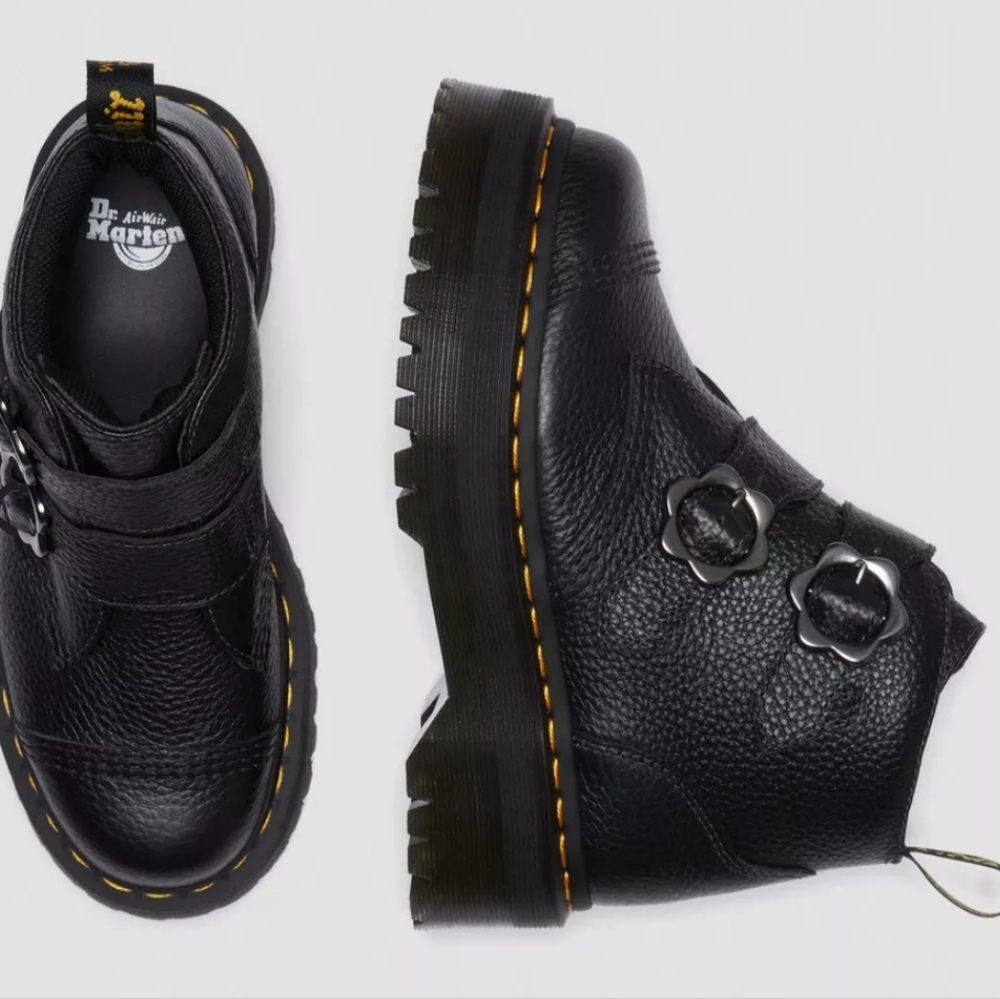 Dr. Marten's Devon size 9 New